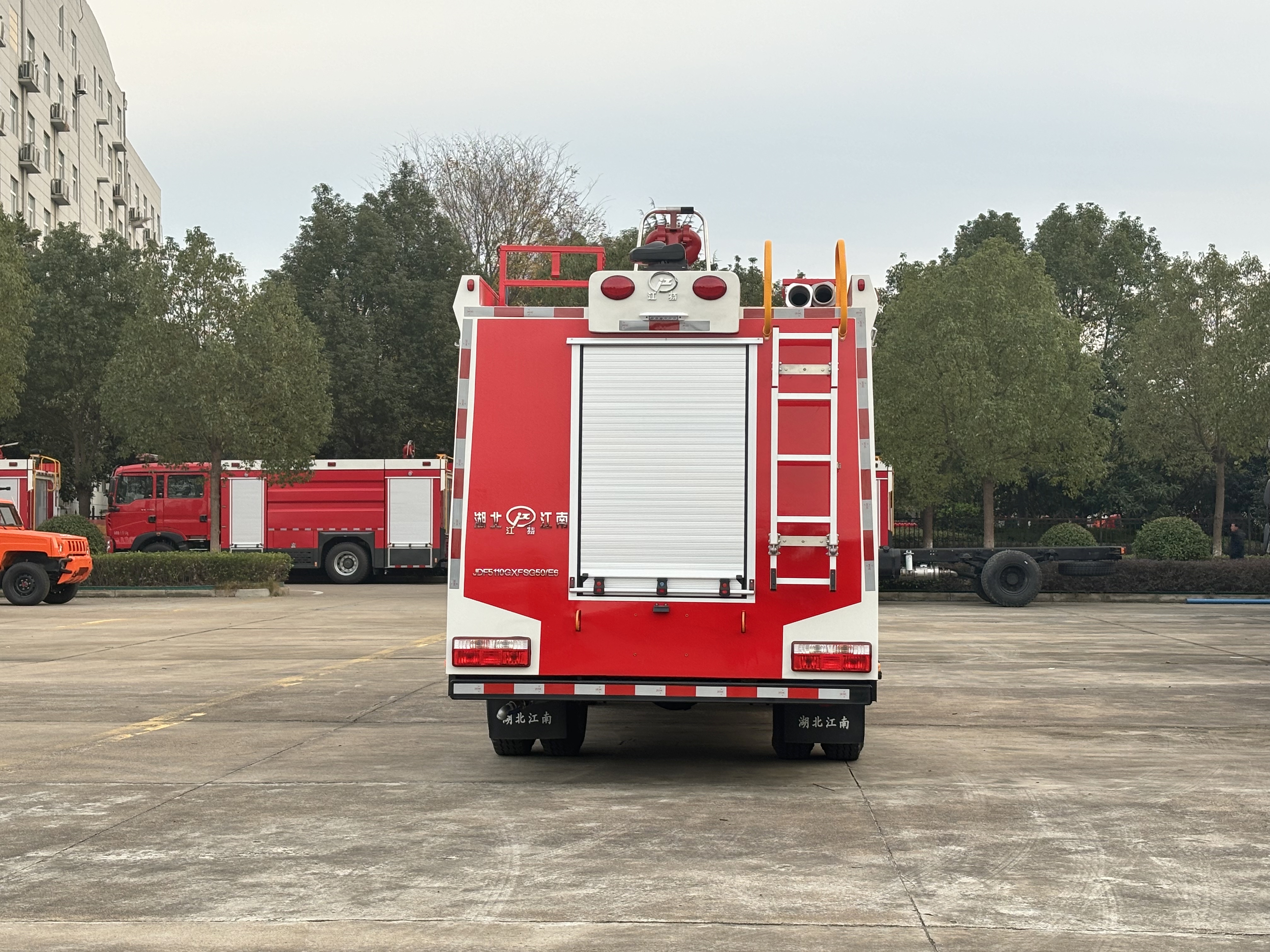 �|�L��������I����܇